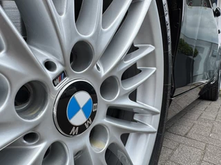 BMW 1 Serie BMW 1 Serie 118i Corporate Lease I Automaat I Navigatie I Dealer onderhouden - afbeelding nr 14