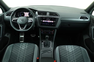 Volkswagen Tiguan Volkswagen Tiguan 1.5 TSI / 2x R-Line / Black Style / Virtual Cockpit / Camera / Matrix LED / Trekhaak / 19