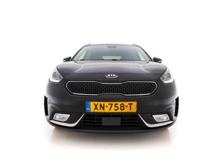 Kia Niro (INCL-BTW) Aut. *FULL-LEATHER | FULL-LED | MEMORY-PACK | JBL-AUDIO | ADAPTIVE-CRUISE | LANE-ASSIST | DAB | KEYLESS | NAVI-FULLMAP | CARPLAY | CAMERA | ECC | BLINDSPOT | PDC | COMFORT-SEATS | - afbeelding nr 2