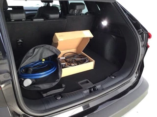 Ford Kuga Ford Kuga 2.5 PHEV Active X 243pk | Driver Assistance Pack | Winterpack | Technology Pack | 20 inch Licht metaal| Trekhaak Afneembaar | AGR Stoelen | Verlengde Fabrieksgarantie tot 12-2028 - afbeelding nr 4