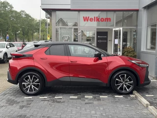 Toyota C-HR Dodenhoekdetectie, Navigatie, Parkeersensoren V + A , All-in Rijklaarprijs - afbeelding nr 36