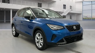 SEAT Arona | Full LED | Keyless | ParkAssist + Camera | App-Connect | Armsteun vóór | Black Pack | Wireless Charge - afbeelding nr 5