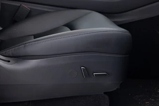 Tesla Model Y Tesla Model Y RWD 58 kWh | LEDER | PANORAMADAK ✅ 1e Eigenaar - afbeelding nr 8