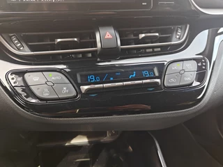 Toyota C-HR Toyota C-HR 1.8 Hybrid Dynamic - afbeelding nr 17