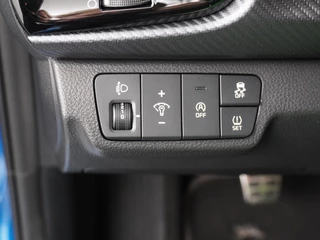 Kia Rio - Navigatie - Camera - 17 inch LM velgen - Half leder/stof - Stoel- en stuurverwarming - Fabrieksgarantie tot 09-2027 - afbeelding nr 23