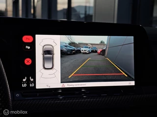 Volkswagen Golf Volkswagen Golf 1.5 eTSI R-Line Panorama/HUD/Harman Kardon/Keyless - afbeelding nr 30