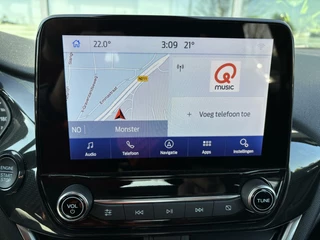 Ford Fiesta Ford Fiesta 1.0 EcoBoost Hybrid ST-Line X 125PK Winterpack Climate Navi Cruise Camera Carplay Parkeersensoren LED 18