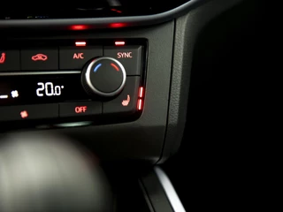 SEAT Arona SEAT Arona 1.0 EcoTSI 116pk FR DSG | Full LED | Keyless | ParkAssist + Camera | App-Connect | Armsteun vóór | Black Pack | Wireless Charge - afbeelding nr 27
