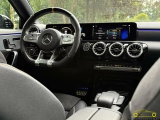 Mercedes-Benz A-Klasse Mercedes A-klasse AMG 45 S 4MATIC+ / Pano / Burmester - afbeelding nr 42