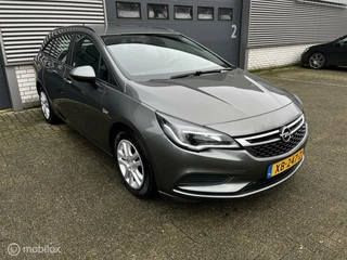 Opel Astra Opel Astra Sports Tourer 1.0i NAVI / CRUISE / PDC - afbeelding nr 3