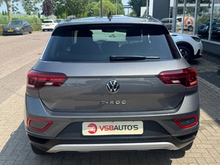 Volkswagen T-Roc Volkswagen T-Roc 1.0 TSI 110PK FACELIFT DIGITAL-SCHERM LED NAVIGATIE AIRCO LMV PDC - afbeelding nr 18