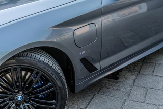 BMW 5 Serie BMW 5-serie 530e High Executive M-Sport 360 / HUD / B&W - afbeelding nr 30