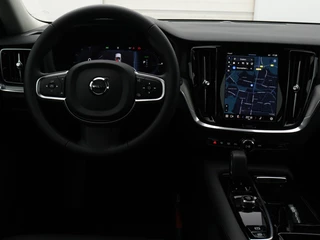 Volvo V60 Volvo V60 2.0 T6 Essential Edition | Driver Assist | Leder | Climate | 19