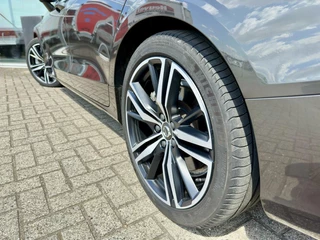 Volvo V60 Volvo V60 2.0 T6 PHEV AWD Plus Dark|PANO|TREK|H&K|PILOT|CARPLAY - afbeelding nr 42