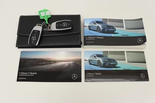 Mercedes-Benz C-Klasse Mercedes-Benz C-klasse 300e AMG Night | Head-Up | Adaptive cruise |  Stoelverwarming | 360 camera | Carplay | Keyless | Matrix LED | Trekhaak | Park Assist | Navigatie - afbeelding nr 24