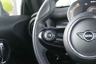 MINI Electric ➡️ Mini Mini Electric Yours 33 kWh | 1e eigenaar | inc BTW | NL auto | Pano | Head-up | Harman-kardon | Camera | LED | Sportstoelen | Leer | DAB | PDC | Climate control | - afbeelding nr 21