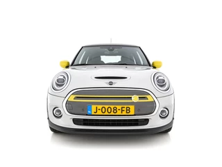 MINI Electric (INCL-BTW) *FULL-LEATHER | HARMAN/KARDON-AUDIO | FULL-LED | KEYLESS | CAMERA | NAVI-FULLMAP | ECC | PDC | CRUISE | SPORT-SEATS | DIGI-COCKPIT | DAB | HUD | AMBIENT-LIGHT | 17