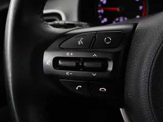 Kia Stonic Kia Stonic 1.0 T-GDi Dyn.Line | 1e eigenaar | Camera |  Keyless | Trekhaak | Climate control | Cruise Control | DAB | - afbeelding nr 14