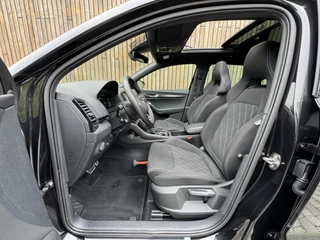 Škoda Karoq Skoda Karoq 1.5 TSI Sportline Automaat | Panoramadak | LED | Stoelverwarming | Adaptieve cruise control | Dode hoek detectie | Trekhaak uitklapbaar | Canton HiFi | Elektrisch bedienbare achterklep | Parkeersensoren voor en achter | Achteruitrijcamera - afbeelding nr 8