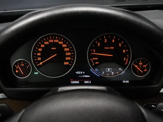 BMW 4 Serie BMW 4 Serie Cabrio 420i Centennial High Executive [MEMORY SEATS, VOL LEDER, STOELVERWARMING, PDC ACHTER, BLUETOOTH, CRUISE, CLIMATE, NIEUWSTAAT] - afbeelding nr 14