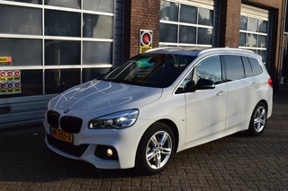 BMW 2 Serie Gran Tourer 218i Cent.Exec. 7p. M-Uitvoering, Trekhaak, Schuif-kanteldak