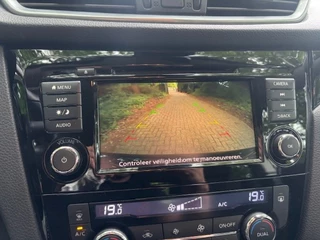 Nissan QASHQAI Nissan QASHQAI 1.3 DIG-T DESIGN **19inch//Camera/DAB//Carplay** - afbeelding nr 14