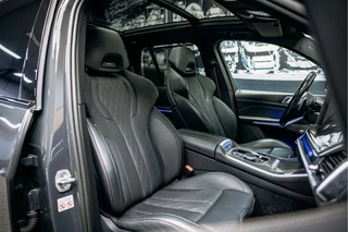 BMW X5 BMW X5 xDrive50e Prachtig samen gestelde X5 M stoelen, Dravit Grau - afbeelding nr 23