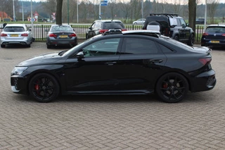 Audi RS3 Audi RS3 Limousine 2.5 TFSI quattro / Verlengd Garantie / Milltek / Keramisch / Panoramadak / Camera / Head-up / B&O / Matrix LED / ACC / Leder - afbeelding nr 7