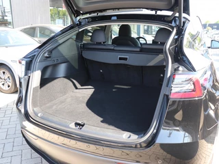 Tesla Model Y - afbeelding nr 7