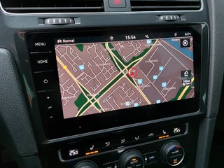 Volkswagen e-Golf e-Golf 136pk Automaat 5-Deurs | Warmtepomp | Navi | Apple Carplay+Android Auto | Clima | Adap. Cruise | Led Koplampen | Pdc V+A | Stoelverwarming | Privacy Glass | 17''lm | Trekhaak - afbeelding nr 12
