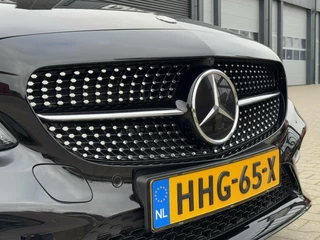 Mercedes-Benz C-Klasse Mercedes C-Klasse 300e AMG | 360 | Night| Trekhaak | CarPlay | Distronic | Night | Ambient light - afbeelding nr 18