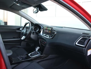 Kia Ceed Sportswagon Kia Ceed Sportswagon 1.6 GDI PHEV DynamicPlusLine | Trekhaak | Adaptieve cruise control - afbeelding nr 32