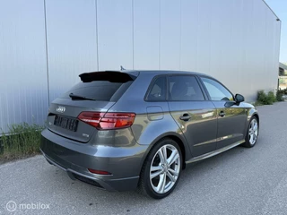 Audi A3 Audi A3 Sportback 1.5 TFSI CoD Sport S Line Edition - afbeelding nr 5