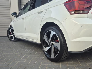 Volkswagen Polo Volkswagen Polo 2.0 TSI GTI /ACC/Virtual/Led/Sport/Carplay/ - afbeelding nr 10