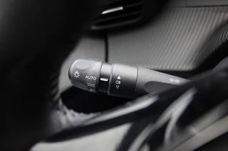 Peugeot e-208 Peugeot e-208 e-208 Active Pack 50 kWh - Carplay, Stoelverwarming, SOH 92% - afbeelding nr 23