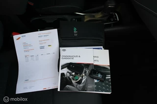 Toyota Corolla Toyota Corolla 1.8 Hybrid Active 1e Eigenaar | Btw auto | Navigatie | Boekjes. - afbeelding nr 20