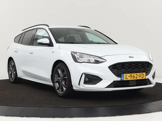 Ford Focus Ford Focus 1.5 EcoBoost ST Line X | Camera | Carplay | Trekhaak | Full LED | Navigatie | Keyless | Digital Cockpit | Climate control | Parkeerhulp | Cruise control - afbeelding nr 33