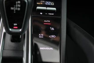 Porsche Cayenne Porsche Cayenne 3.0 E-Hybrid | Sport Chrono | Pano | HUD | Origineel NL Auto! - afbeelding nr 31