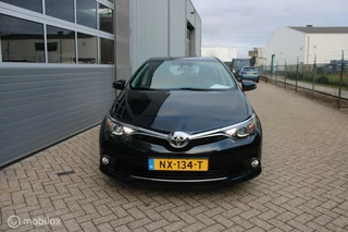 Toyota Auris Toyota Auris 1.2T Aspiration NL Auto Boekjes Navigatie. - afbeelding nr 10