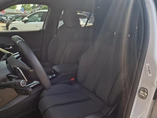 Peugeot 2008 Peugeot 2008 1.2 PureTech 130 GT Line - afbeelding nr 32