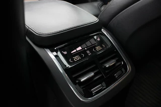 Volvo XC90 Volvo XC90 T8 Inscription | Luchtvering | B&W | 360 Camera - afbeelding nr 21