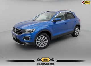 Volkswagen T-Roc 1.0 TSI Style * Navigatie * Led * Stoelverwarming * Adaptieve Cruise Control *
