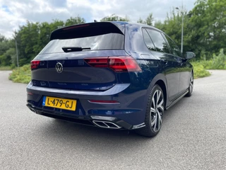 Volkswagen Golf Volkswagen Golf 1.5 TSI 2X R-LINE CAMERA VIRTUAL DISPLAY SFEERVERLICHTING IQ-LED - afbeelding nr 10