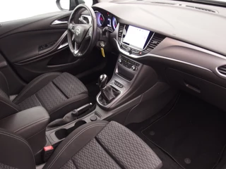 Opel Astra TREKHAAK / SPORTSTOEL / CARPLAY / DAB+ / CRUISE / PDC / BLUETOOTH / NL-AUTO - afbeelding nr 42