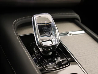 Volvo XC90 Volvo XC90 T8 PLUG-IN HYBRID ULTRA DARK LUCHTVERING 360GR CAM BOWERS&WILKIN - afbeelding nr 31