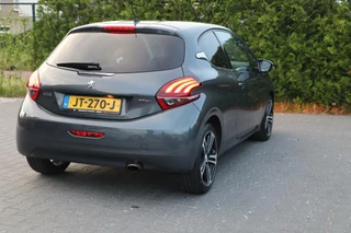 Peugeot 208 Peugeot 208 1.2 PureTech GT-line 110 pk Carplay|Cruise|Camera|Ecc|Navi|Lmv|Cruise - afbeelding nr 75