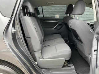 Toyota Verso Toyota Verso 1.8 VVT-i 147 pk Dynamic AUT. | parkeersensor | trekhaak | camera | stoelverwarming | cruise control - afbeelding nr 18