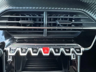 Peugeot 2008 Peugeot 2008 1.2 PureTech Active Pack | Airco | Cruise | Apple Carplay/Android Auto| - afbeelding nr 15