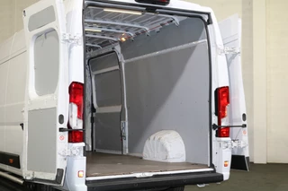 Opel Movano Opel Movano 2.2D 140pk L4 H2 Airco Navigatie Camera - afbeelding nr 14