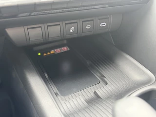 Toyota C-HR Dodenhoekdetectie, Navigatie, Parkeersensoren V + A , All-in Rijklaarprijs - afbeelding nr 30
